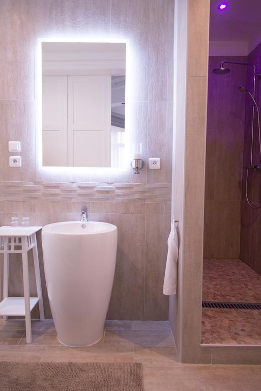 Chic Appart - Sauna Privatif トゥールコワン 部屋 写真