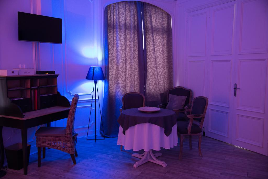 Chic Appart - Sauna Privatif トゥールコワン 部屋 写真
